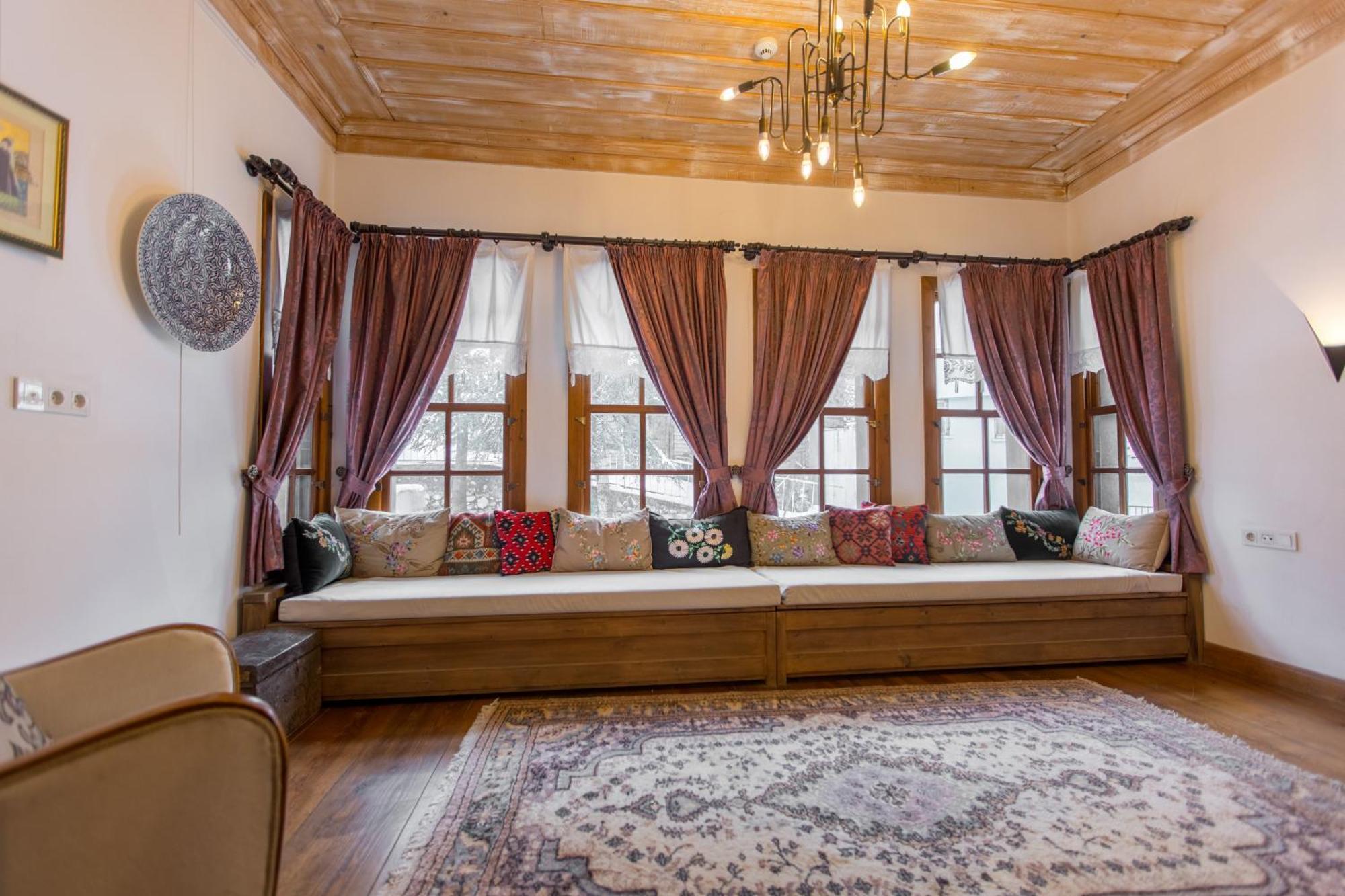 Egirdir Isparta Historical Mansion Eskiciler Konagi - Cittaslow מראה חיצוני תמונה