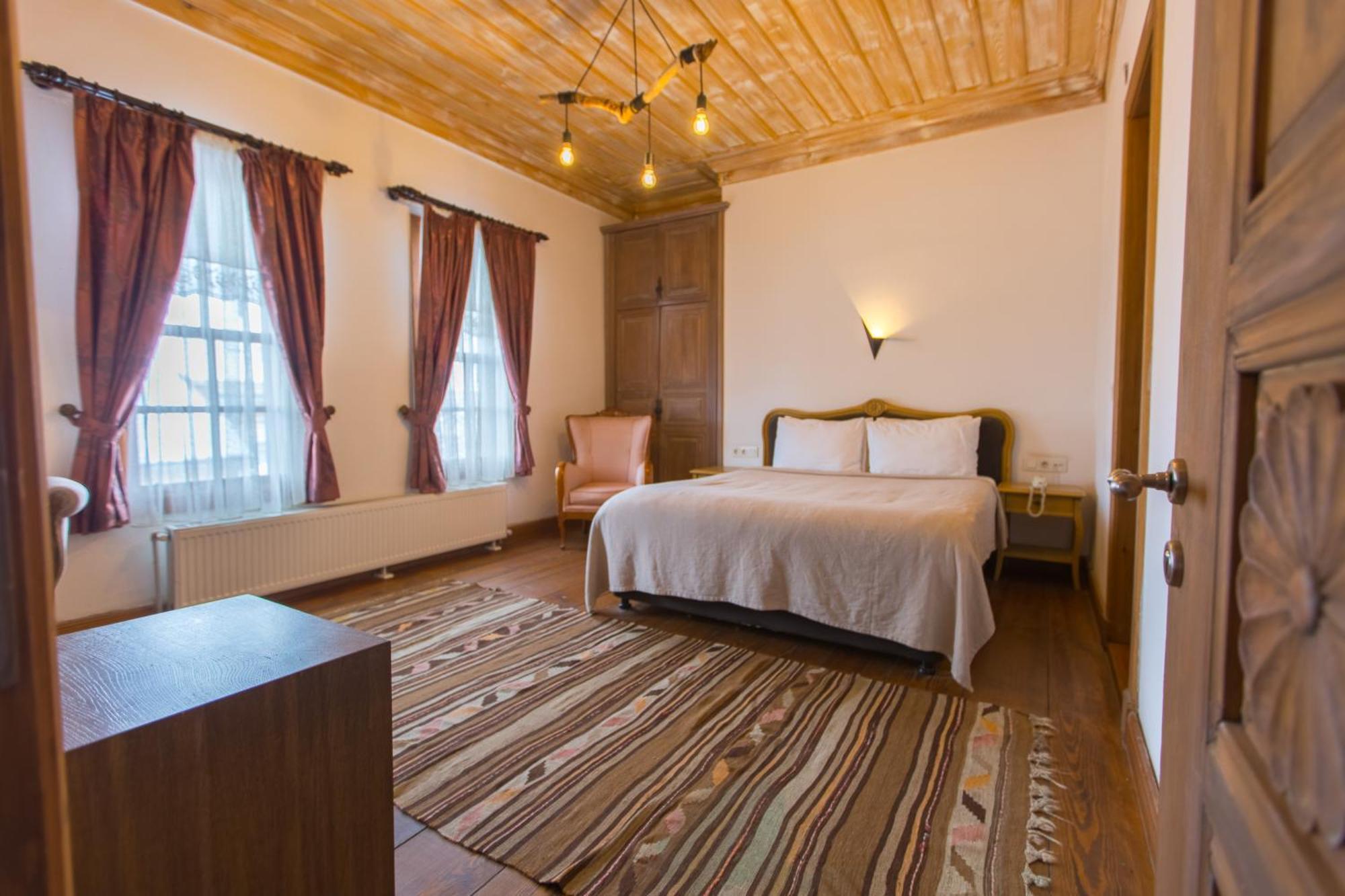 Egirdir Isparta Historical Mansion Eskiciler Konagi - Cittaslow מראה חיצוני תמונה