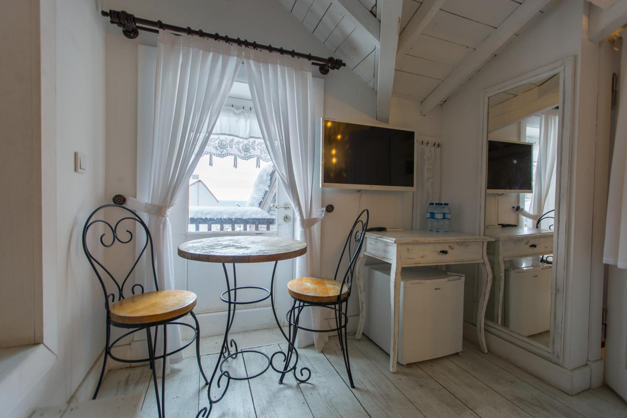 Egirdir Isparta Historical Mansion Eskiciler Konagi - Cittaslow מראה חיצוני תמונה